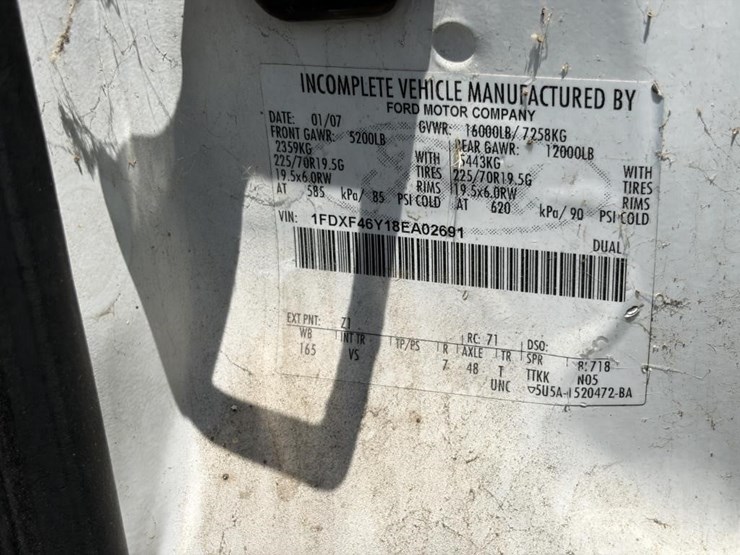 2008-ford-f450-image-25