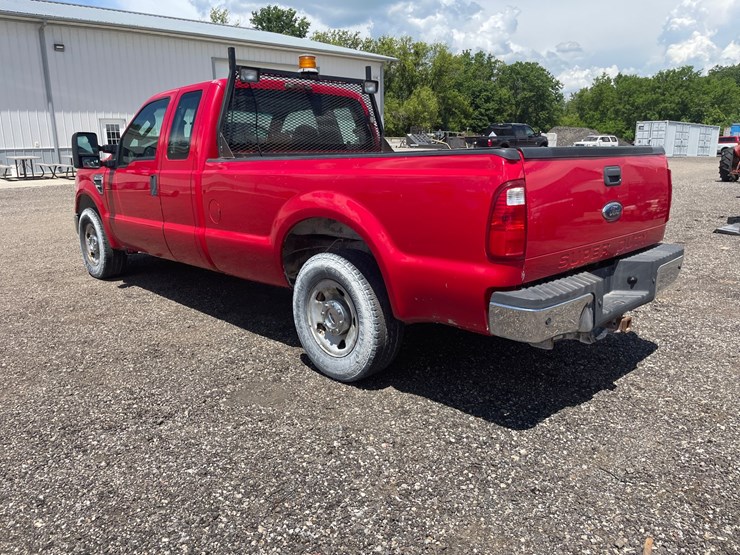2008-ford-f250-xl-image-7