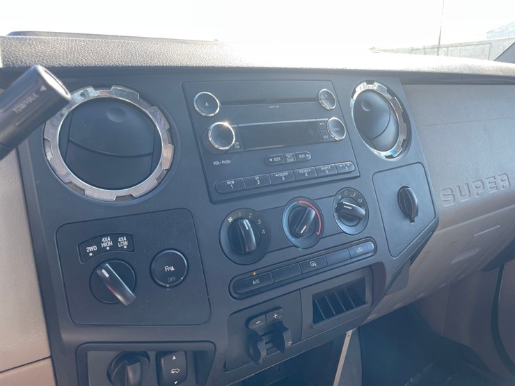 2009-ford-f250-xlt-image-35