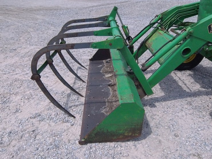 john-deere-4630-image-10