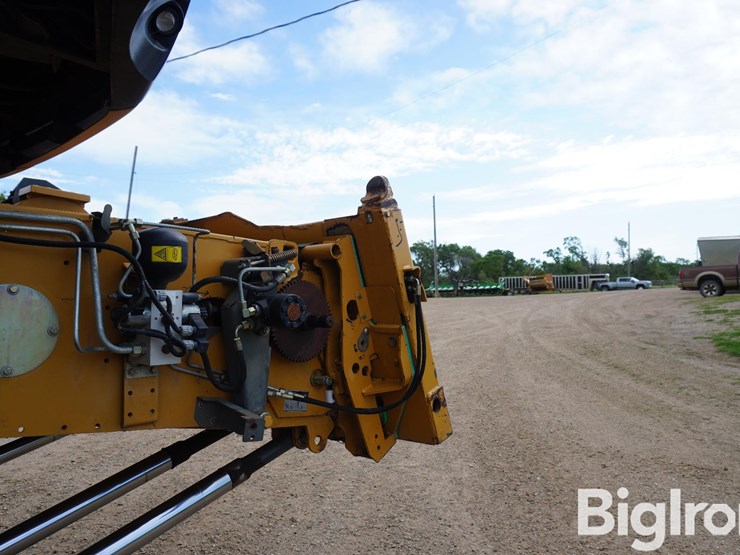 2005-lexion-585r-image-10