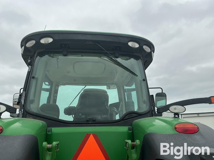 2014-john-deere-8245r-image-10