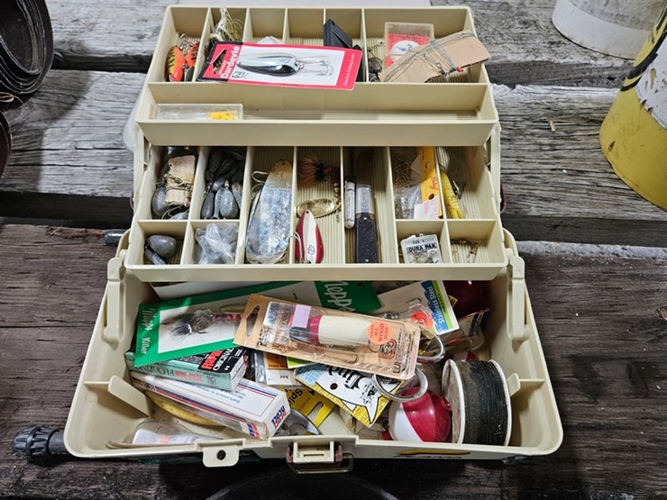#146-•-outdoor-supplies-image-4