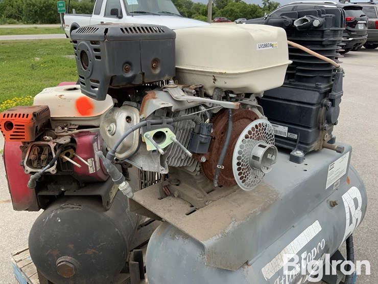 massey-ferguson-730-image-11