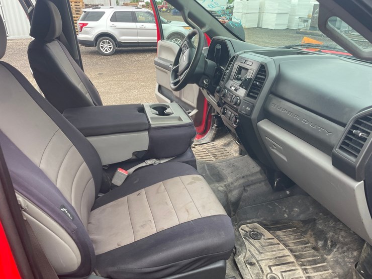 2019-ford-f250-xl-image-30