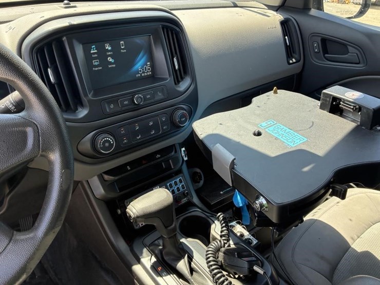 2018-chevrolet-colorado-image-17
