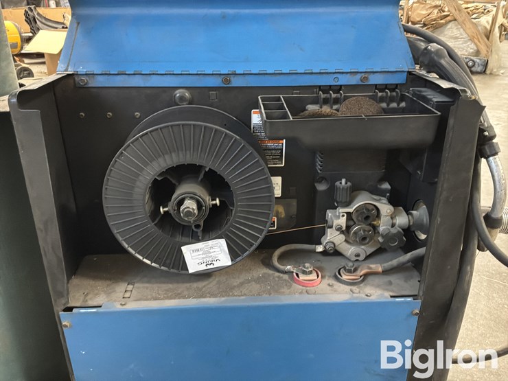 miller-millermatic-251-wire-welder-image-10
