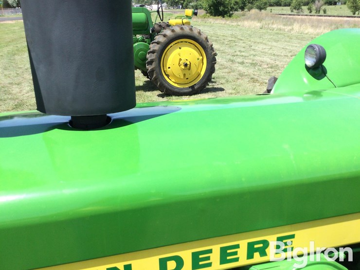 1959-john-deere-830-image-16
