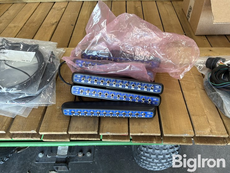 trimble-field-iq-box-&-harnessing-image-1