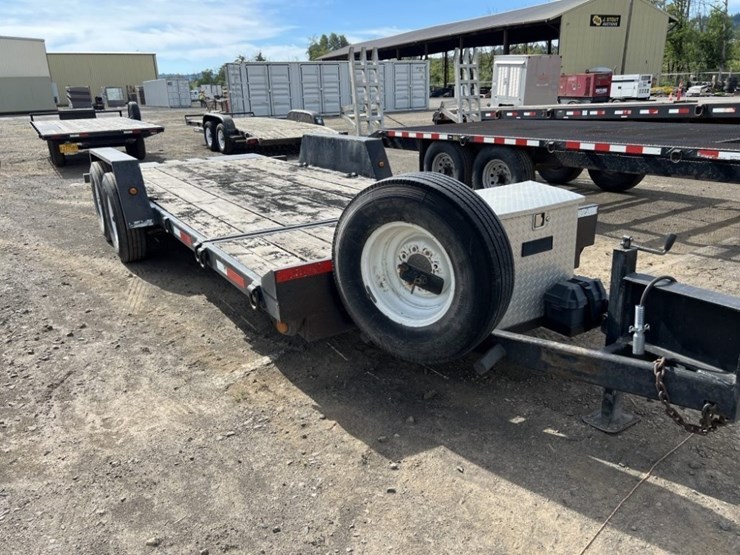 2000-walton-20'-t/a-equipment-trailer-image-2