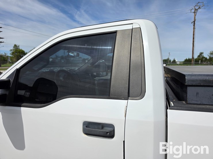 2017-ford-f250-xl-image-10