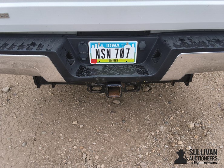 2020-ford-f350-image-15