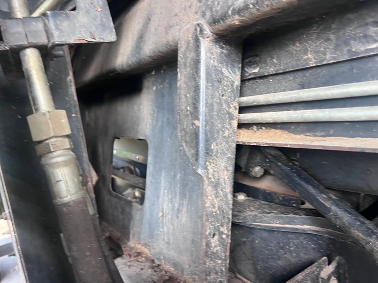 case-ih-8010-image-11