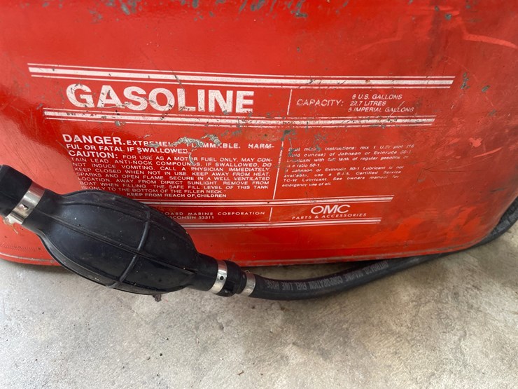 #2833-•-metal-fuel-can-image-4