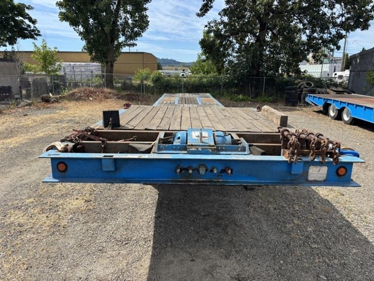 2000-trail-eze-dht7048-t/a-hydraulic-tail-trailer-image-8