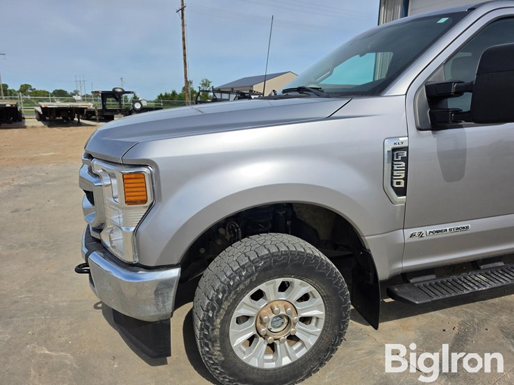 2021-ford-f250-xlt-image-14