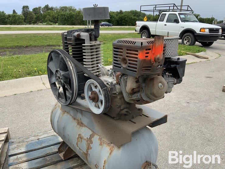 massey-ferguson-730-image-12