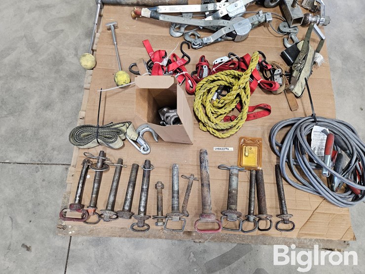 hitch-pins,-hitches,-and-other-items-image-9