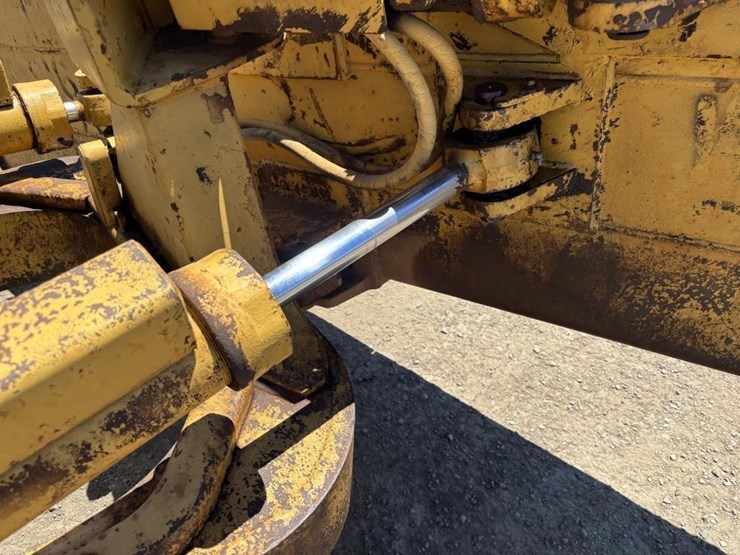 caterpillar-d3b-image-14