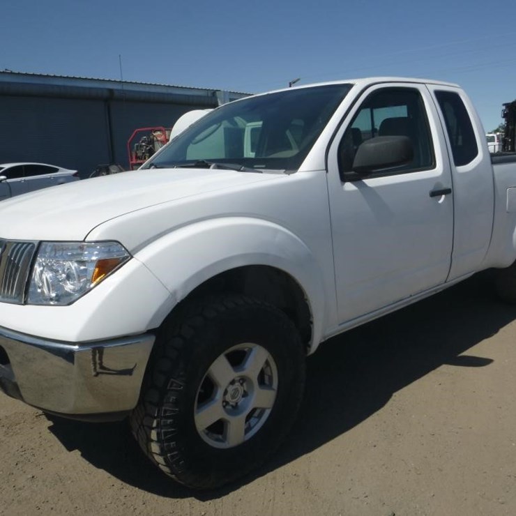 2006 NISSAN FRONTIER