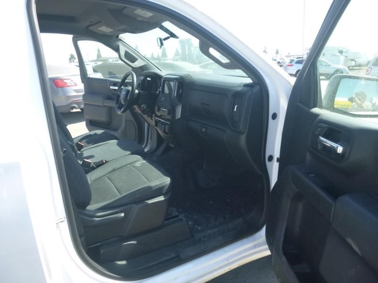 2019-chevrolet-1500-image-6