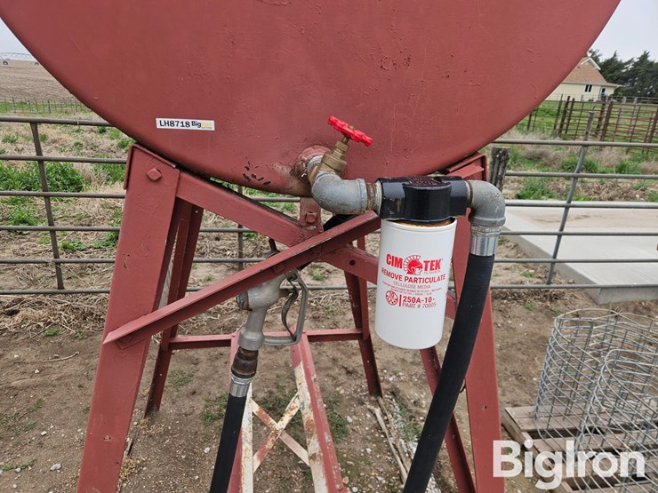 300-gal-fuel-tank-image-11
