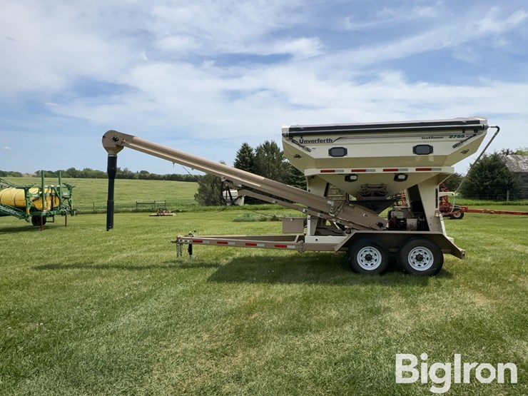 unverferth-2755xl-t/a-seed-tender-image-8
