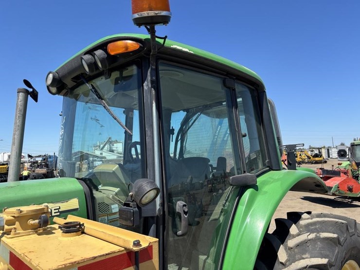 2006-john-deere-7220-image-23