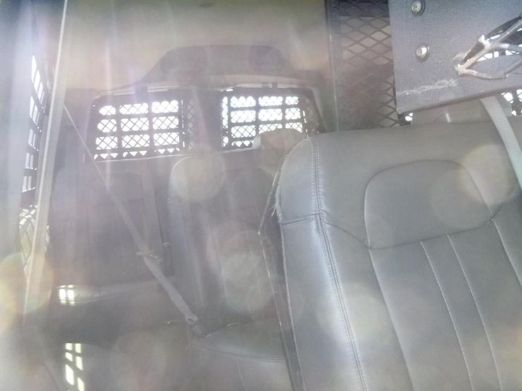 2016-chevrolet-express-3500-image-17