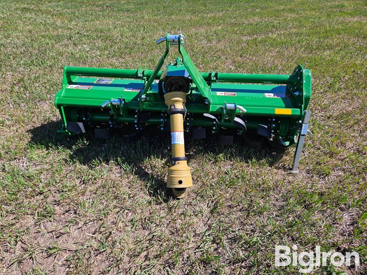 john-deere-665-image-2