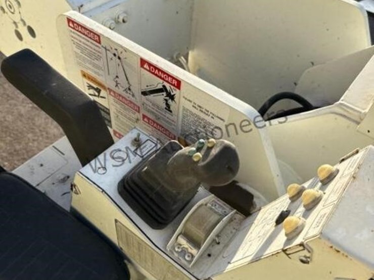2009-international-workstar-7600-image-24