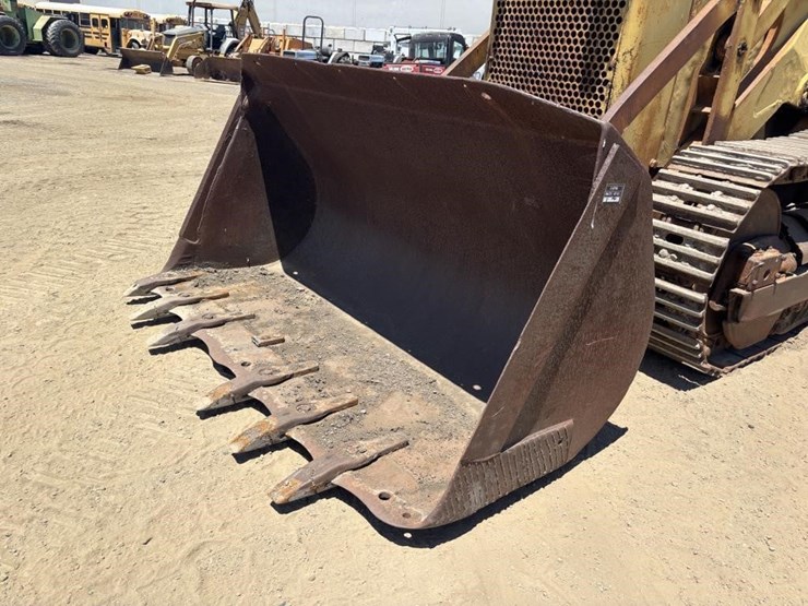 1957-caterpillar-955h-image-10
