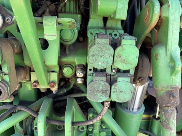 2006-john-deere-7220-image-14