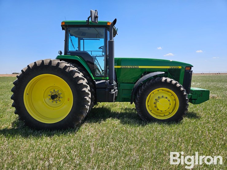 1997-john-deere-8200-image-4
