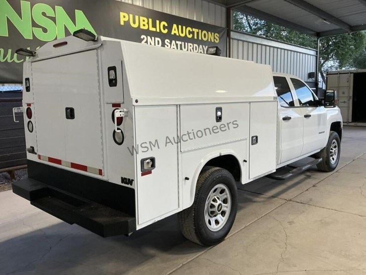 2016-chevrolet-silverado-3500hd-image-6