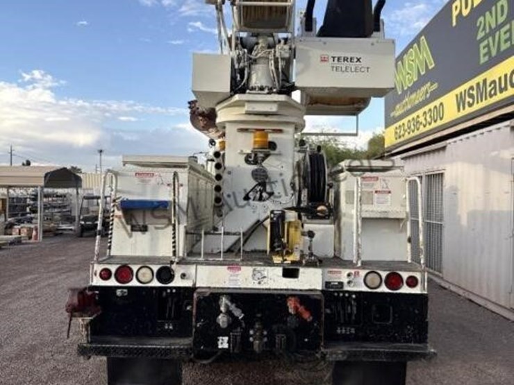 2009-international-workstar-7600-image-7