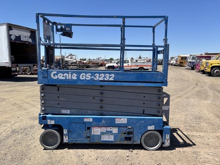 2016-genie-gs3232-image-5