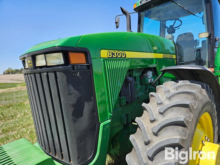 1997-john-deere-8300-image-18