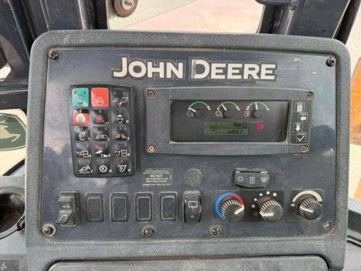 2018-deere-310sl-image-12