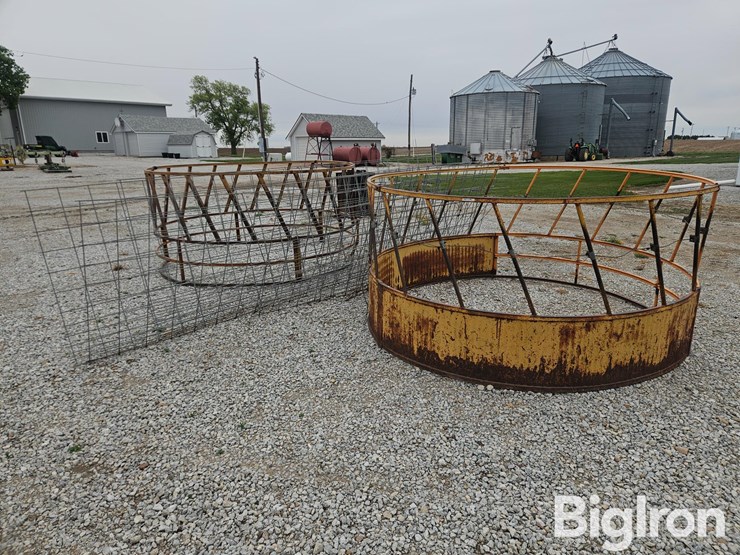 round-bale-feeders-&-mesh-livestock-panels-image-4