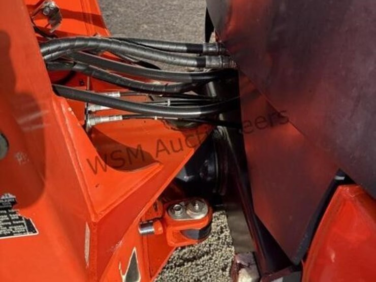 kubota-r420s-image-24