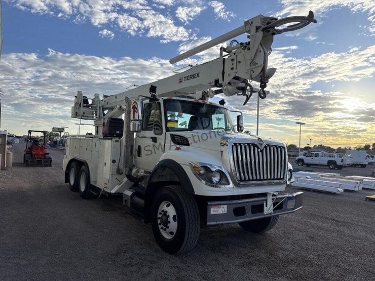 2009-international-workstar-7600-image-4