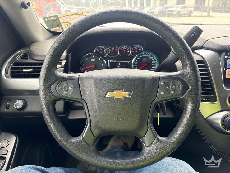 2019-chevrolet-tahoe-image-9