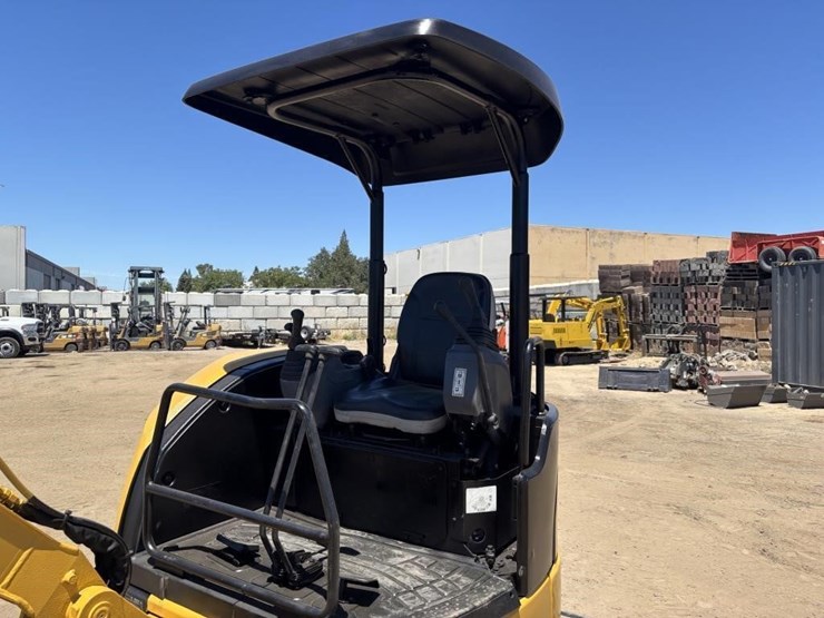 2018-caterpillar-303e-cr-image-23