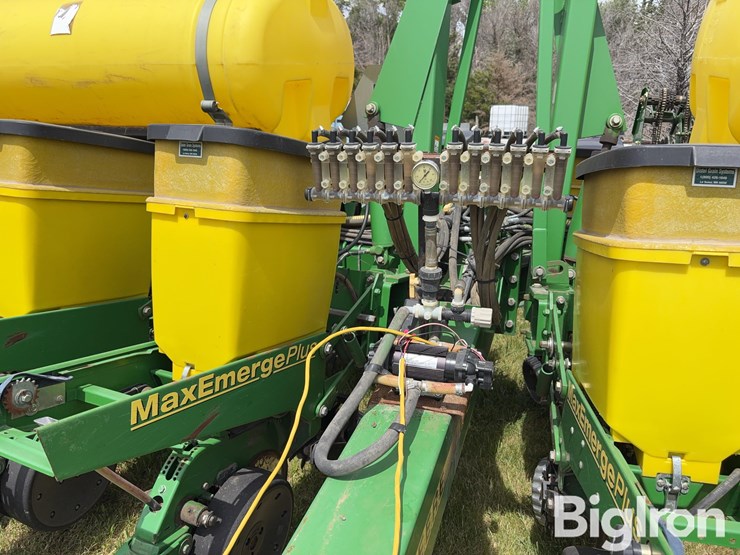 john-deere-1760-image-14
