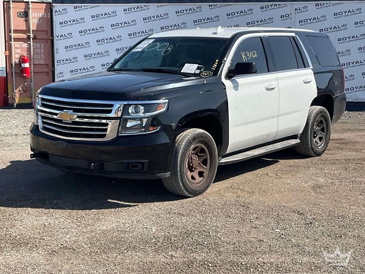 2020-chevrolet-tahoe-image-1