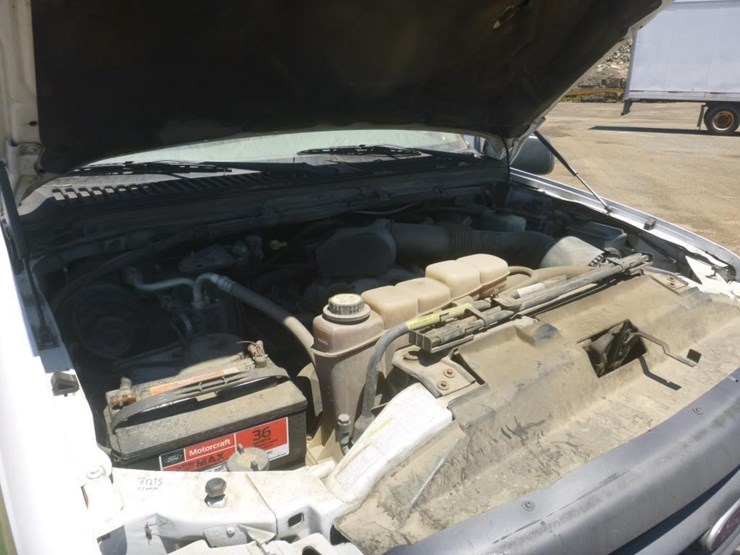 2001-ford-f250-image-13