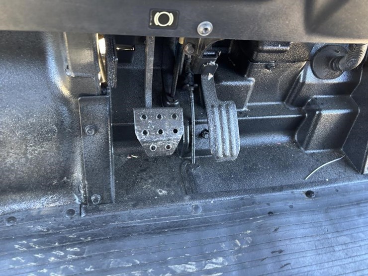 2018-kubota-rtv-x-image-24