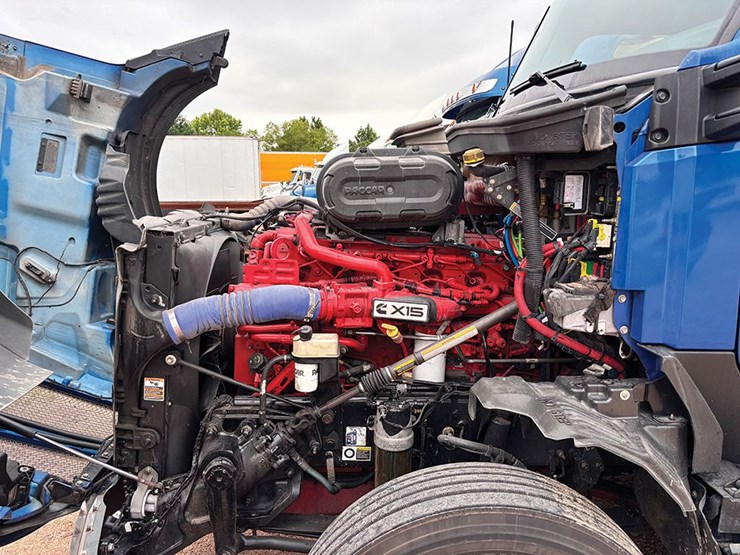 2023-kenworth-t680-image-4