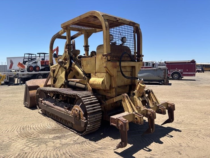 1957-caterpillar-955h-image-4